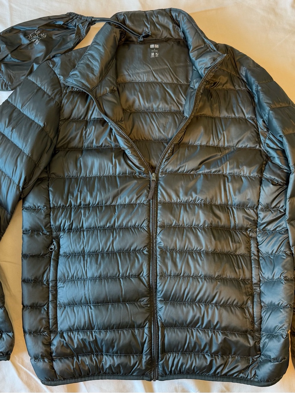 Uniqlo Men’s Packable Puffer Jacket